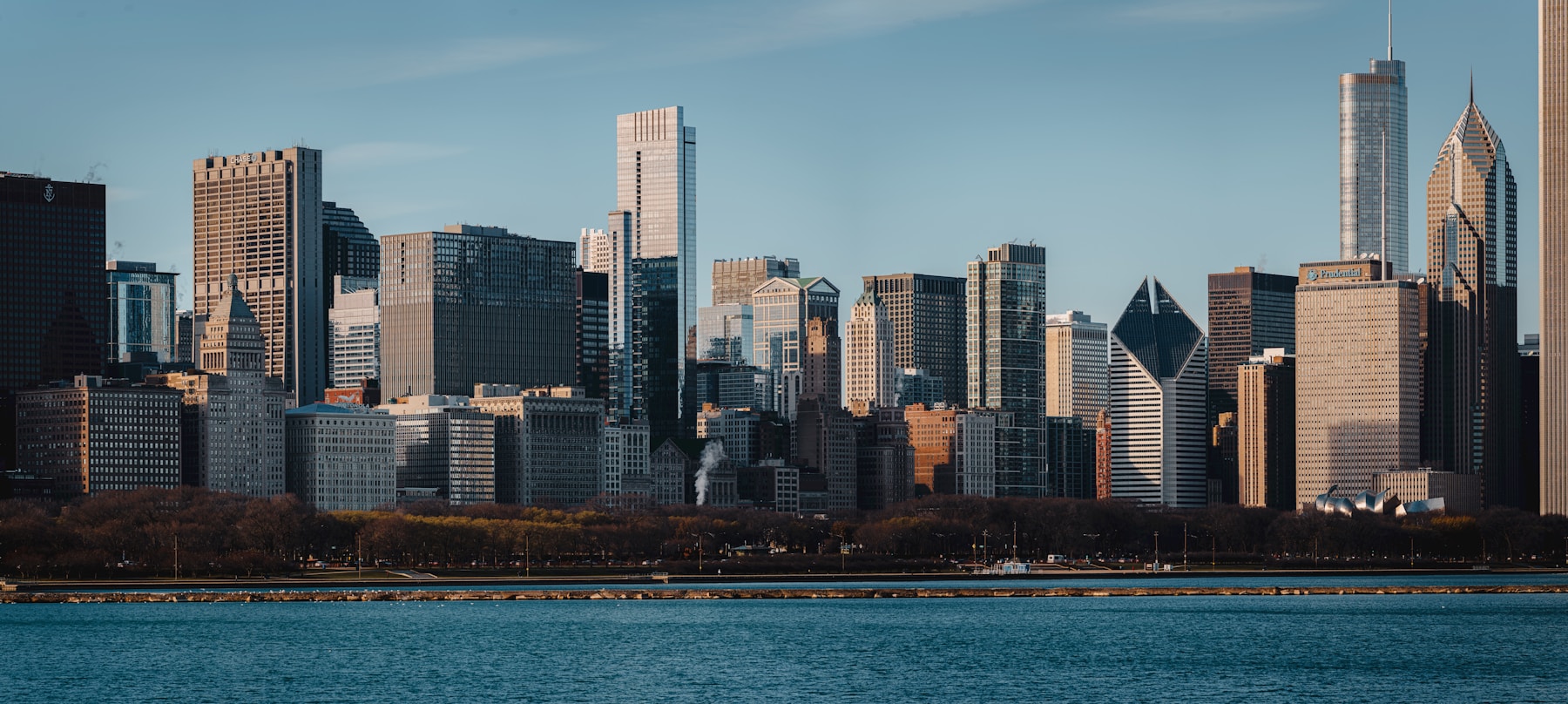 Chicago skyline along Lake Michigan